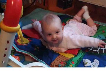 eleonore_fait_avion